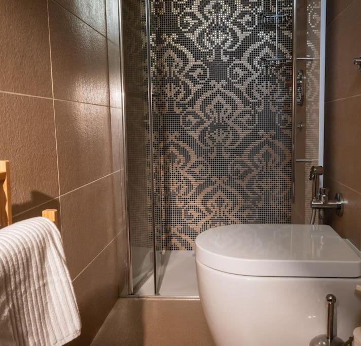 Merulana Penthouse: 5 Minutes Walk From Colosseum Экстерьер фото