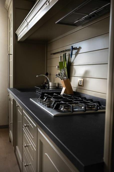 Merulana Penthouse: 5 Minutes Walk From Colosseum Экстерьер фото