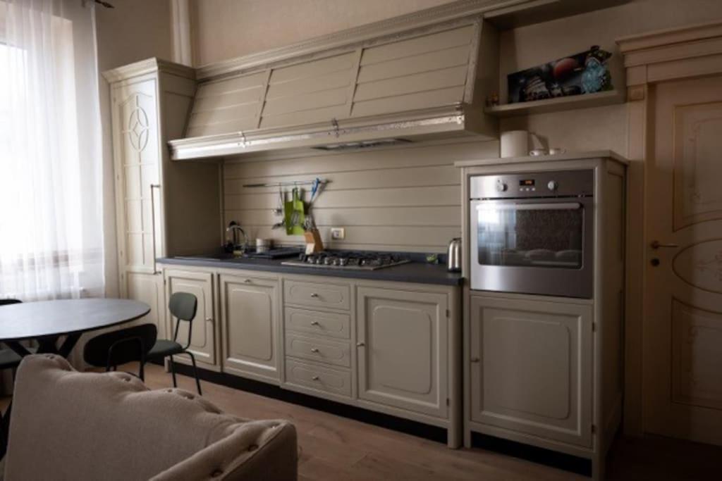 Merulana Penthouse: 5 Minutes Walk From Colosseum Экстерьер фото